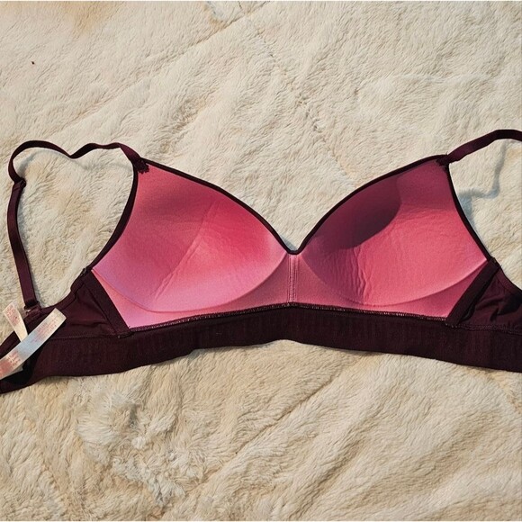 Pink Victoria's Secret Wear Everywhere Wireless Lightly Lined Bra 32D - Picture 3 of 5